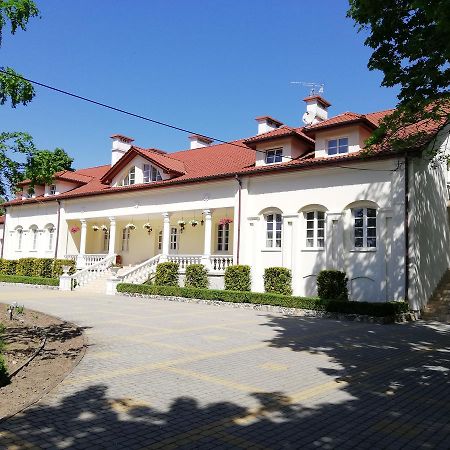 Dworek Wola Ociecka Exterior photo